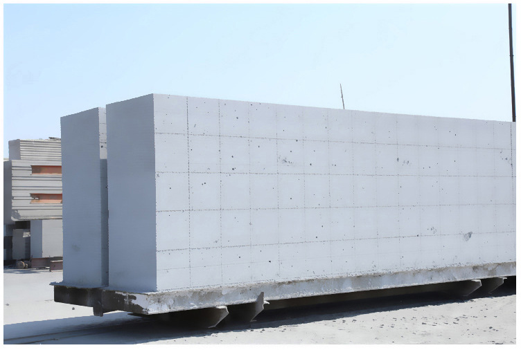 耐吉加气块 加气砌块 轻质砖气孔结构及其影响因素